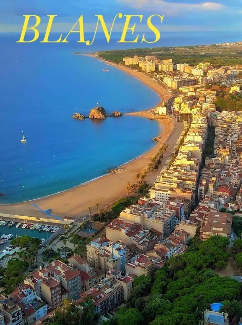 Estudio Con Impresionantes Vistas Al Mar Blanes Esterno foto
